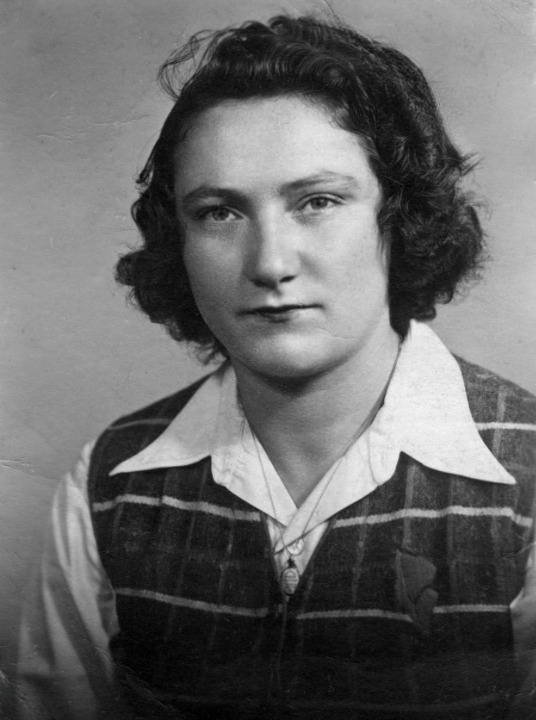 09-Aunt Berta